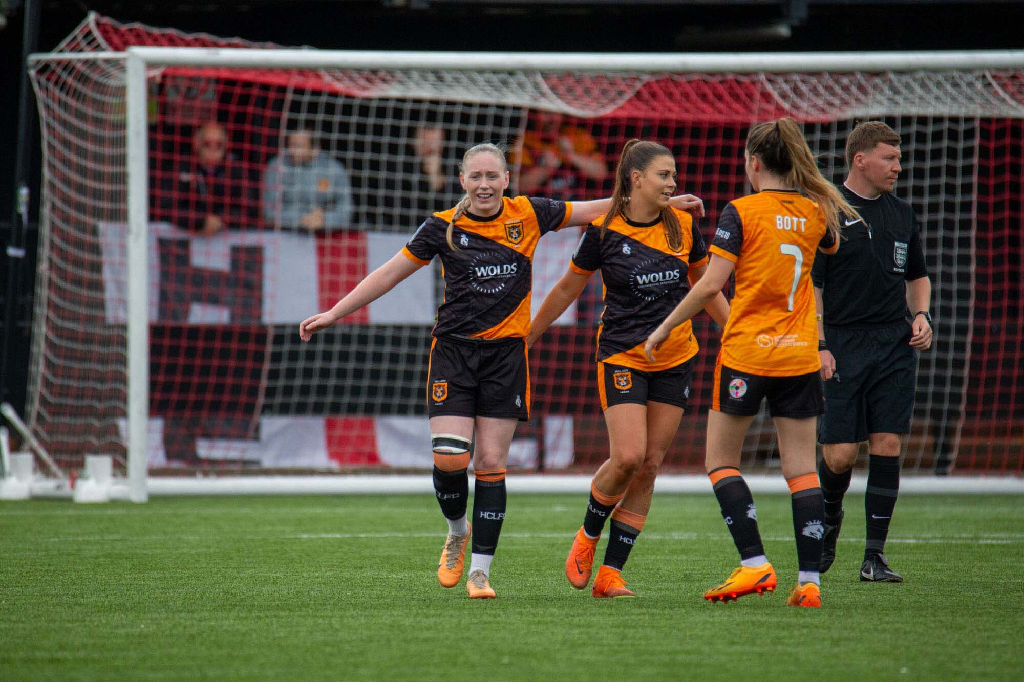 hullcityladiesfc sportphotography kevingreenephotography 0223 
 A last second penalty for Stockport County left the score 1-1 
 Keywords: photographers, photographers hull, hull photographers, photographers near me, freelance photographers, photographers who travel, yorkshire photographers, kevin greene photography, kevin greene photography highly commended small business award 2022, commercial photographers, events photographers, virtual photoshoots