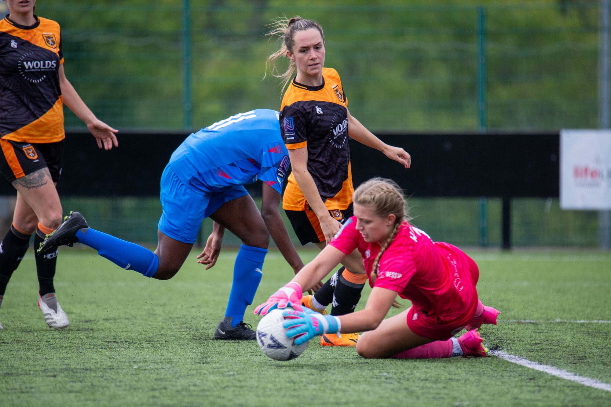 hullcityladiesfc sportphotography kevingreenephotography 0220 
 A last second penalty for Stockport County left the score 1-1 
 Keywords: photographers, photographers hull, hull photographers, photographers near me, freelance photographers, photographers who travel, yorkshire photographers, kevin greene photography, kevin greene photography highly commended small business award 2022, commercial photographers, events photographers, virtual photoshoots