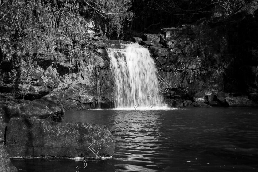 waterfalls-15 BW 
 Keywords: hull photographers, photography gift, photography gift ideas, waterfalls, kevin greene photography, photography, professional photography services, photographers, photography vouchers, waterfalls north yorkshire, landscape photography tuition, photography tuition, photographers near me