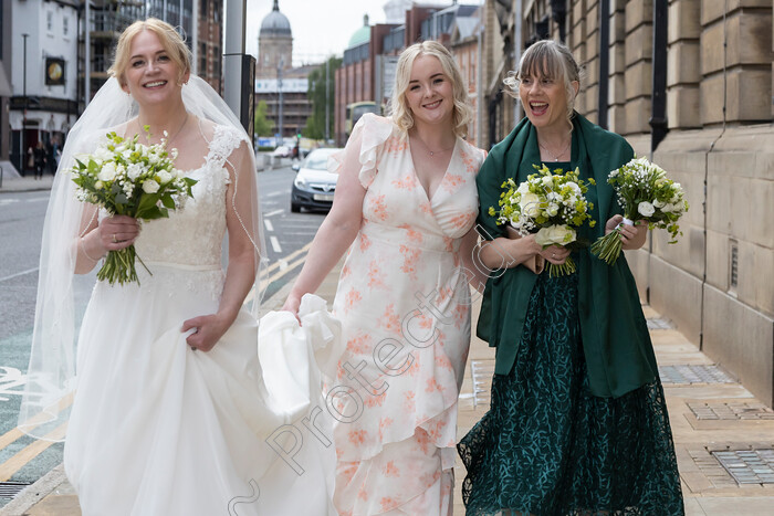 wedding 00087 
 One early summer wedding at Guildhall in Hull and onwards to Lazatt, Cottingham 
 Keywords: Kevin Greene Photography, photographers, photography, weddings, wedding photos, wedding photographers, weddings hull, weddings Yorkshire, bridal photography, casual wedding photography, Kevin Greene hull, hull weddings, hull wedding photographers, wedding venues, wedding venues Hull, Guildhall Hull, Lazatt Cottingham