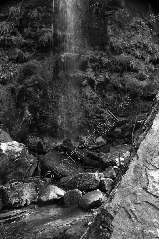 waterfalls-01 BW 
 Keywords: hull photographers, photography gift, photography gift ideas, waterfalls, kevin greene photography, photography, professional photography services, photographers, photography vouchers, waterfalls north yorkshire, landscape photography tuition, photography tuition, photographers near me