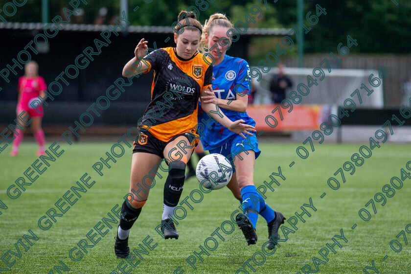 hullcityladiesfc sportphotography kevingreenephotography 0219 
 A last second penalty for Stockport County left the score 1-1